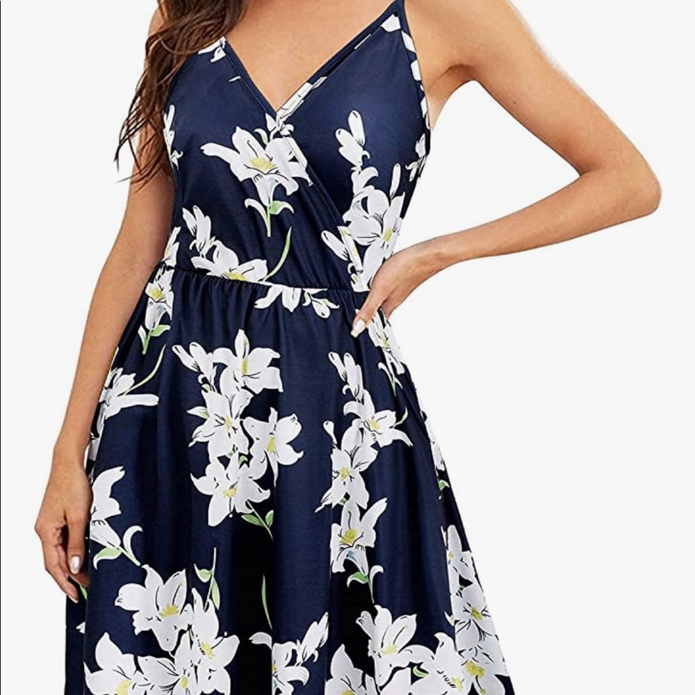 V neck sundress with pockets